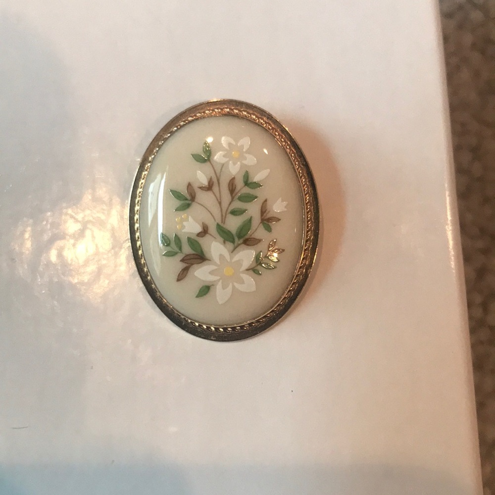 Vintage Lenox Floral Porcelain Brooch/Pendant